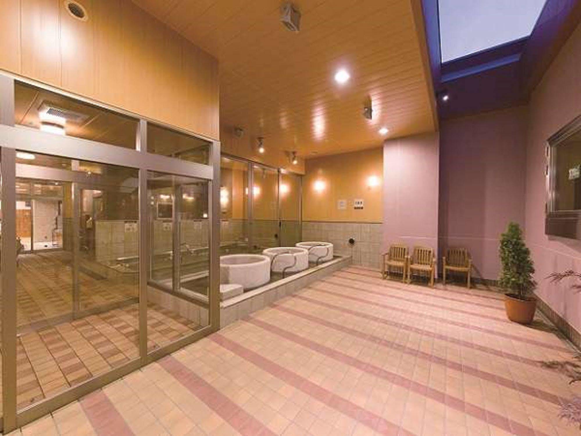 Hotel Wbf Grande Asahikawa Exteriör bild